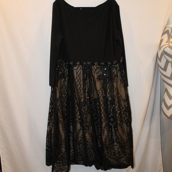 NEW MAC DUGGAL PLUS LONG SLEEVE JERSEY AND LACE BLACK NUDE COCKTAIL DRESS BLACK - Picture 1 of 7